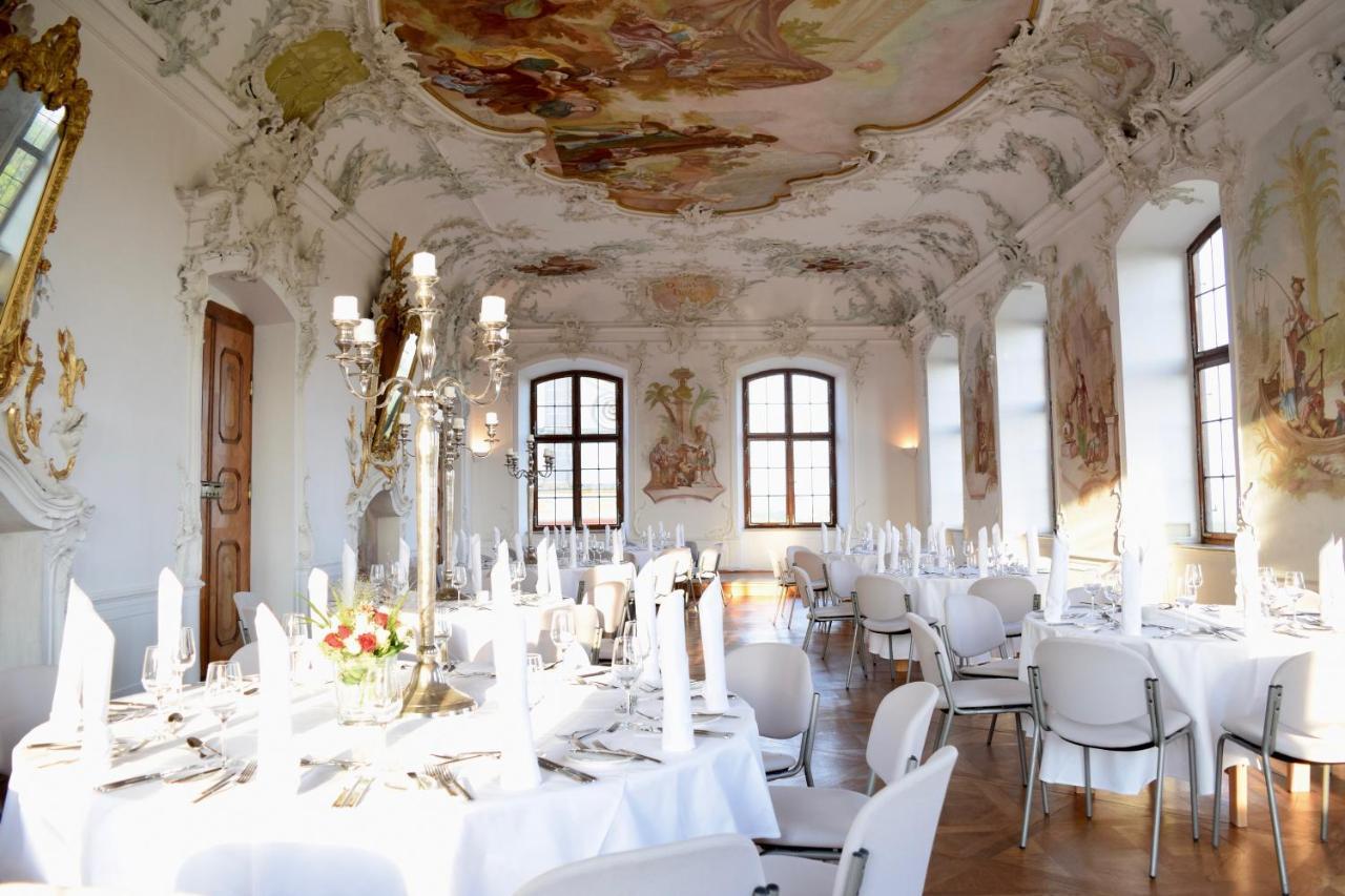 Hotel Schloss Leitheim Экстерьер фото